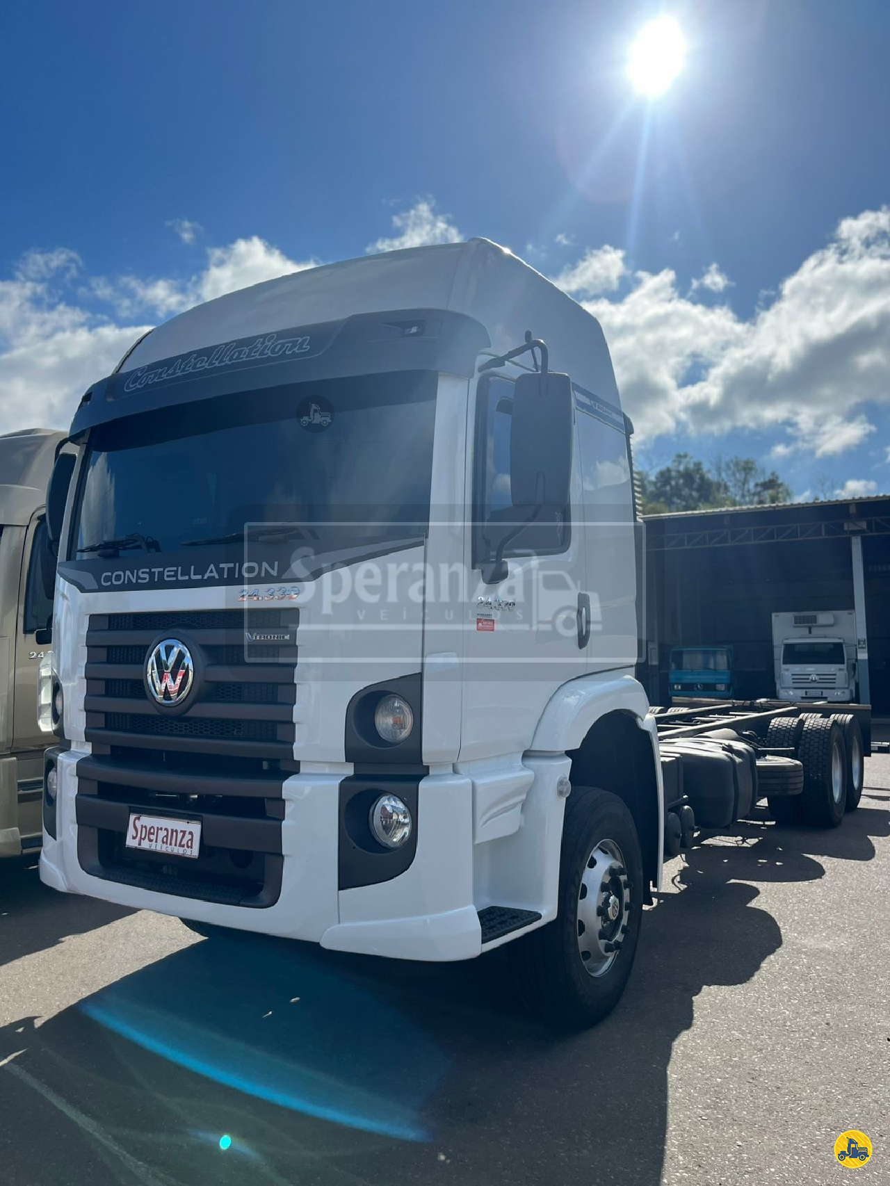 CAMINHAO VOLKSWAGEN VW 24330 Chassis Truck 6x2 Speranza Caminhões GARIBALDI RIO GRANDE DO SUL RS